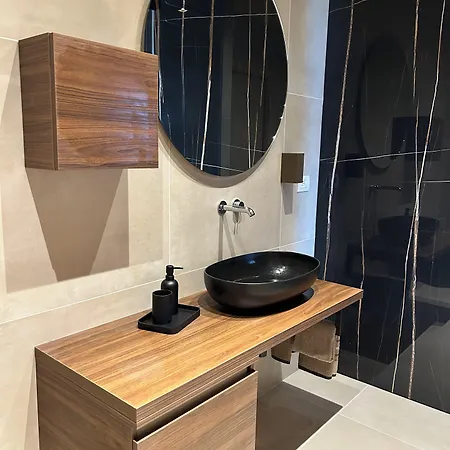 Golden 2 4* Monopoli