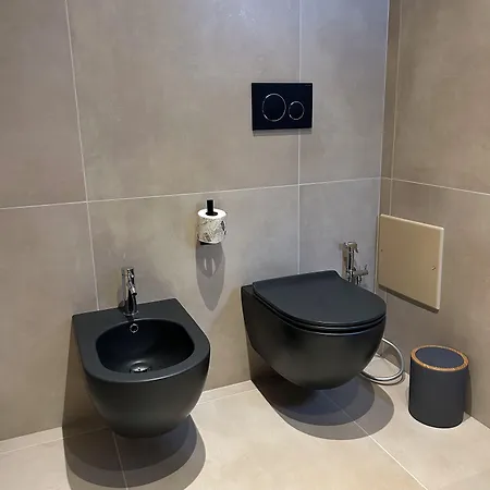 Πανσιόν Golden 2 Monopoli